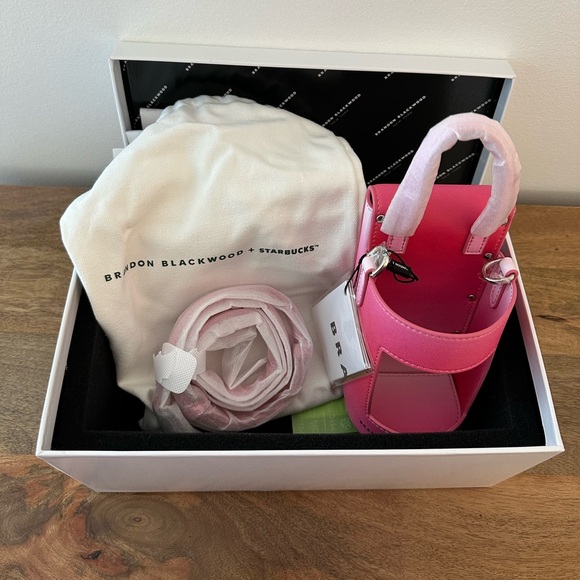 Brandon Blackwood x Starbucks Sling Bag - Picture 5 of 7